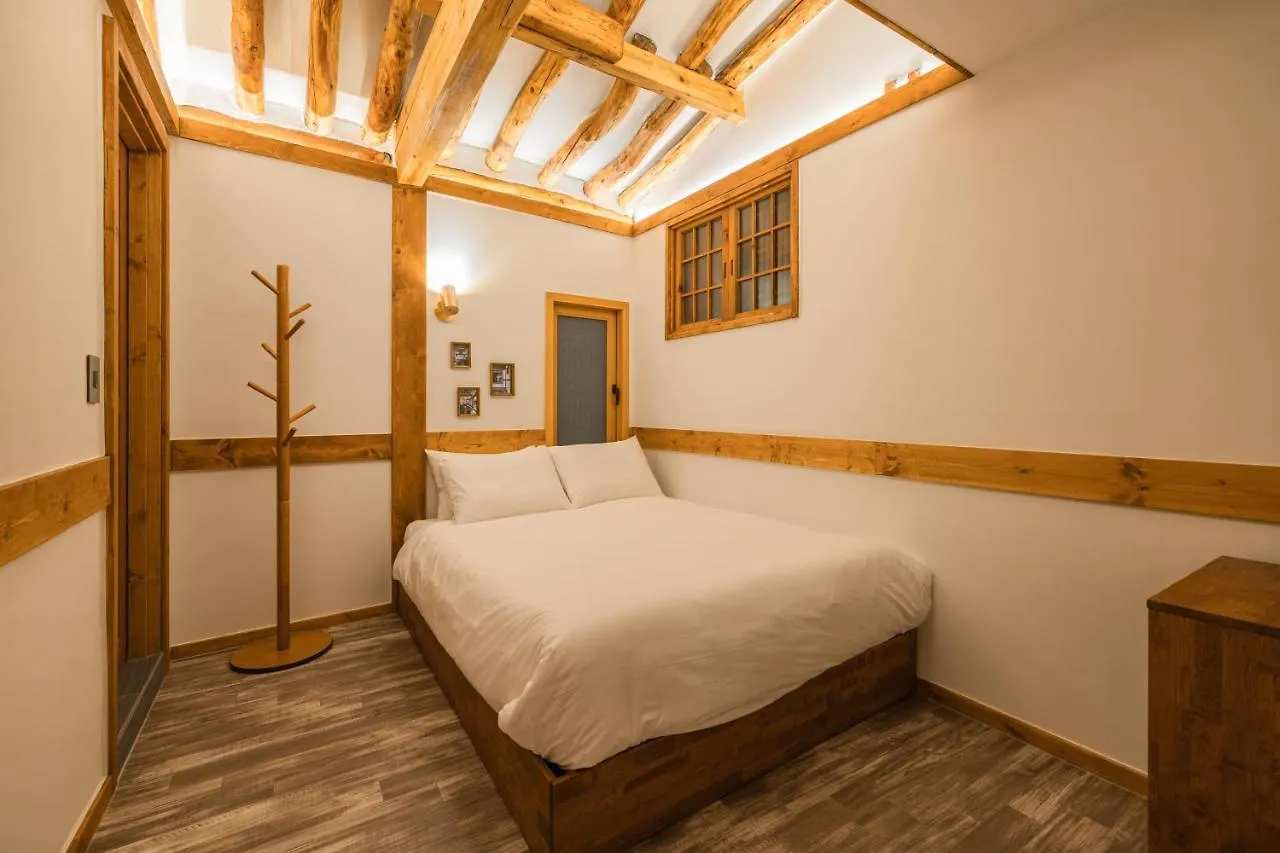The Bukchon Noble Villa Seul